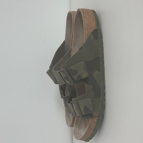 Birkenstock Other - Birkenstock Camo Sandals